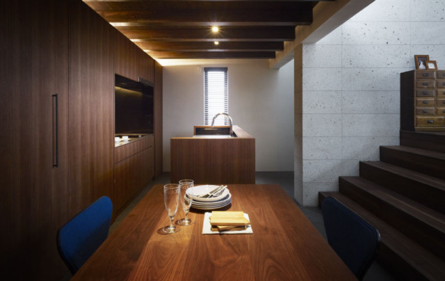 東山の家 scandinave-salle-a-manger