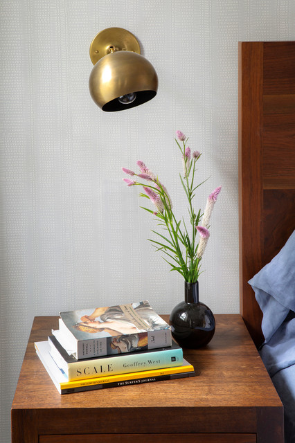 E 84th modern-schlafzimmer