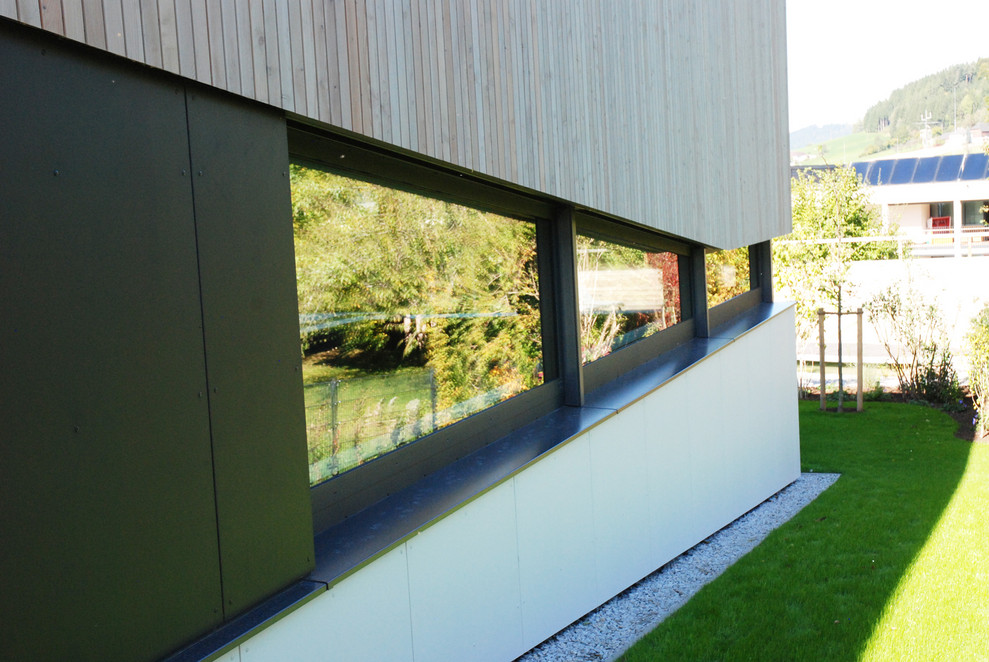 Moderner Pool in Sonstige