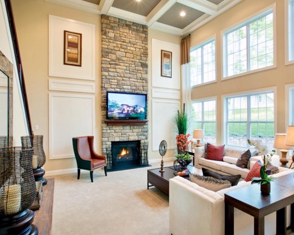 Transitional home design photo in Chicago