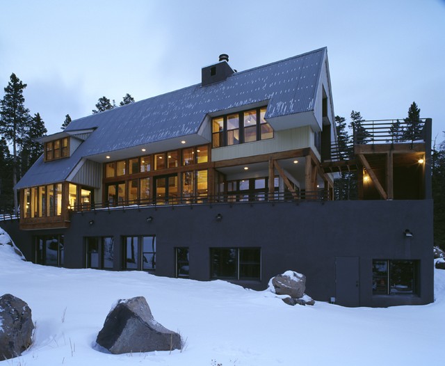 Ski House rustico-fachada