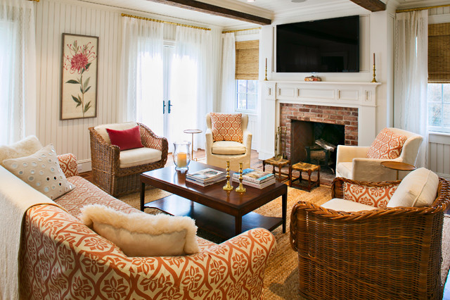 Edgartown Harbor Home maritim-vardagsrum