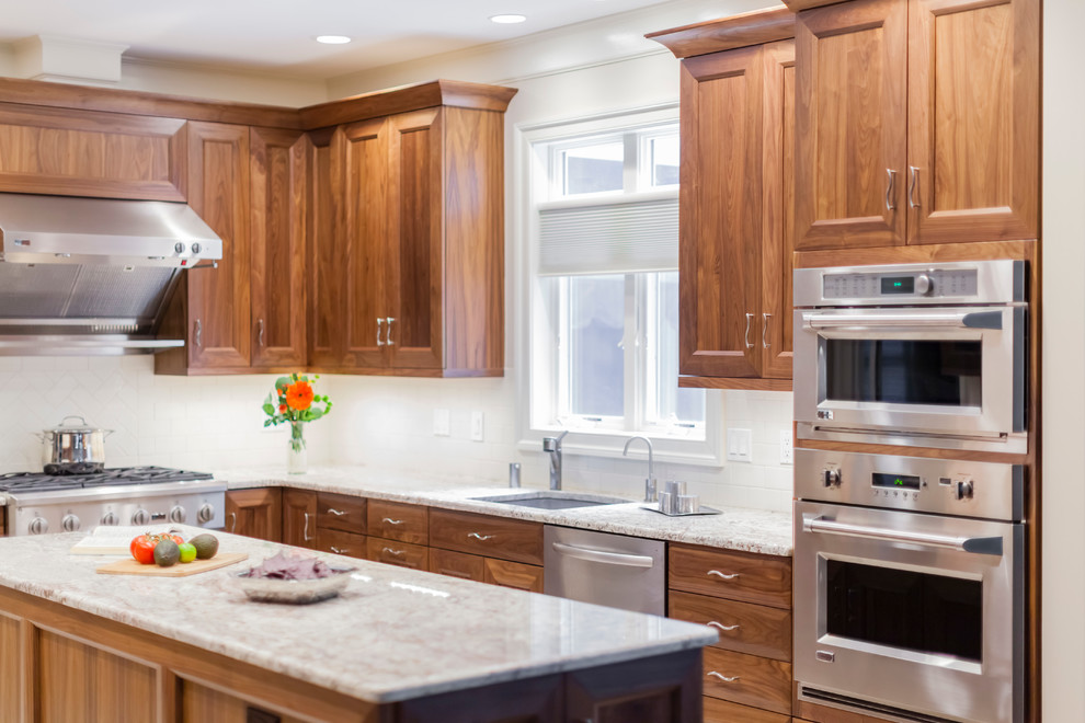Inspiration for a transitional kitchen remodel in Baltimore