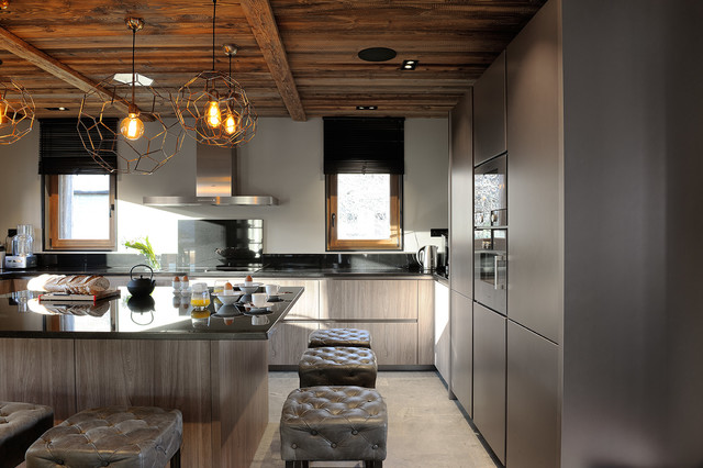 KEYSTONE rustic-kitchen