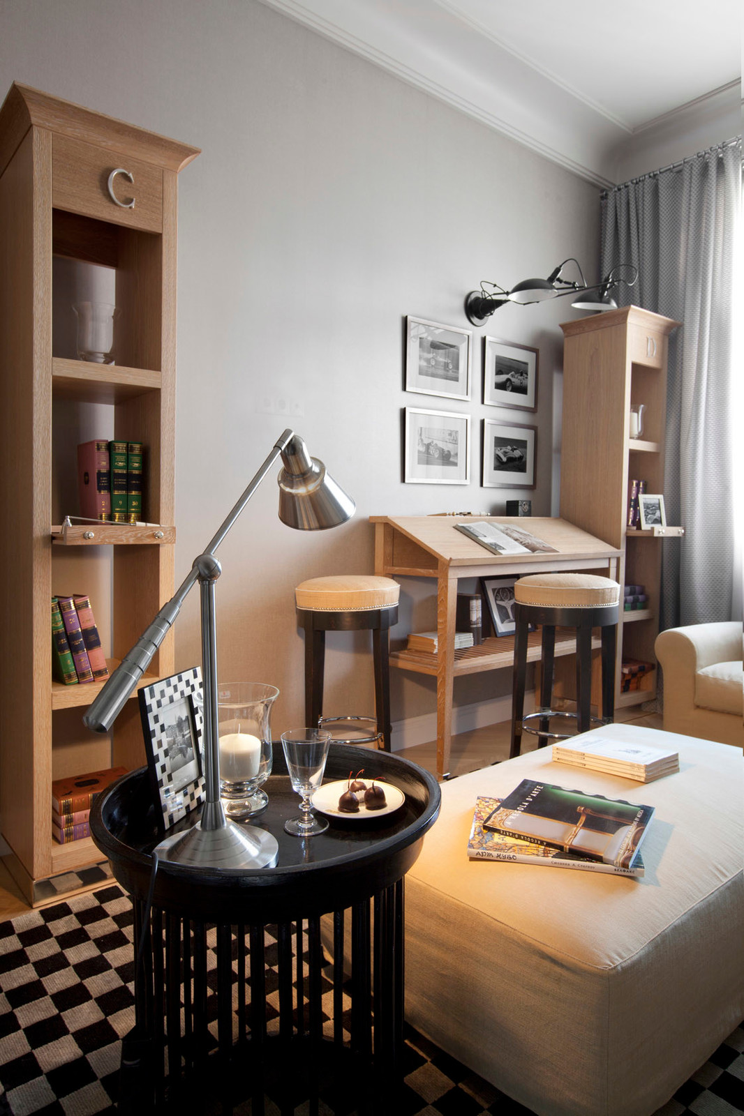 В серой дымке