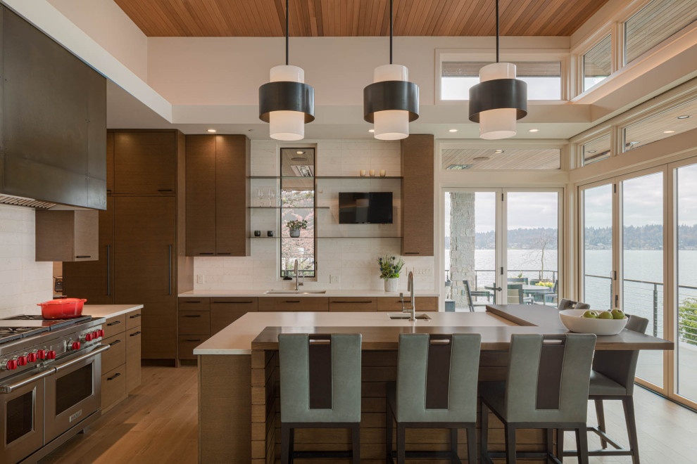 Design ideas for a contemporary kitchen in Seattle.