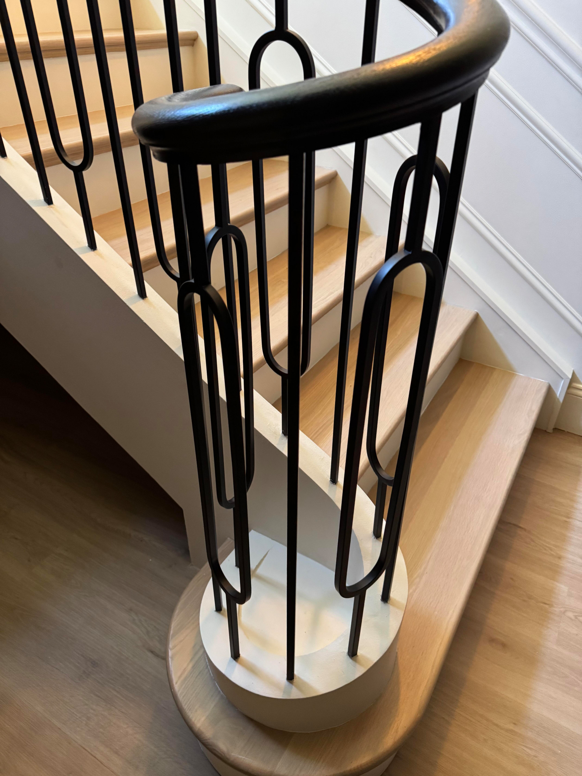 134_Stunning Straight Stair with an Elliptical Twist, McLean, VA 22101
