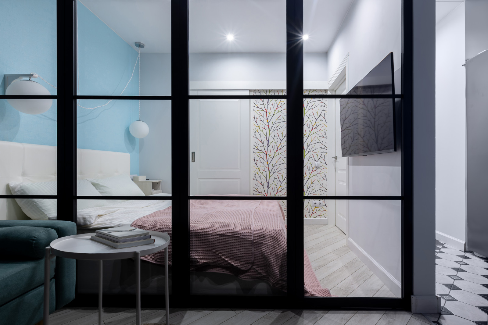 Дизайн-проект квартиры в ЖК "Новый Оккервиль" Минимализм с яркими акцентами 36м2