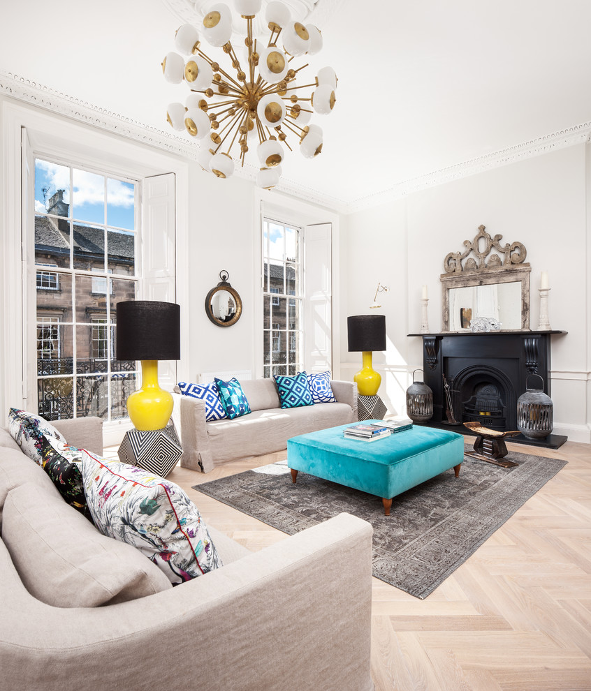 This is an example of a transitional living room in Edinburgh.