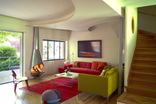 Sal&oacute;n contemporary-living-room