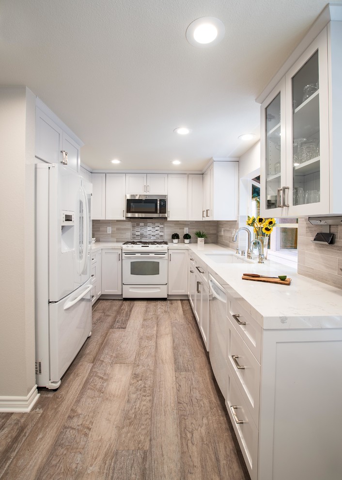 Inspiration for a transitional kitchen remodel in Orange County
