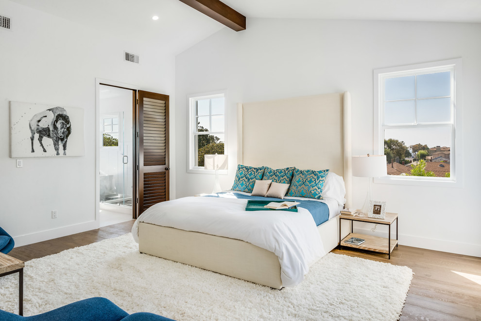 Beach style bedroom in Los Angeles.