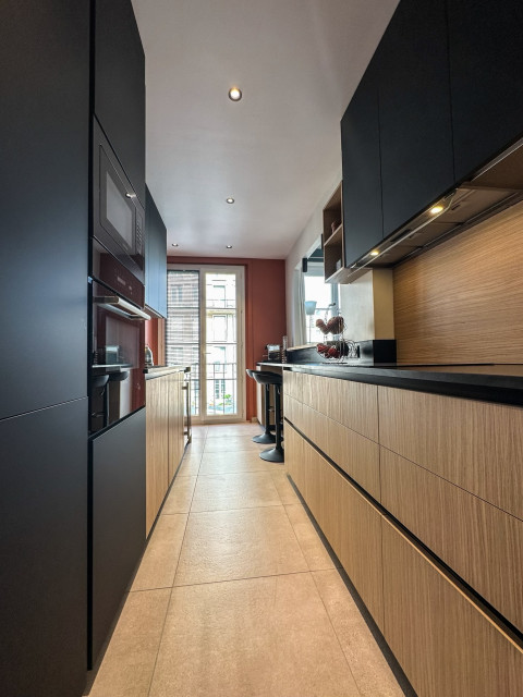 Cuisine appartement Perret minimalistisch-kueche