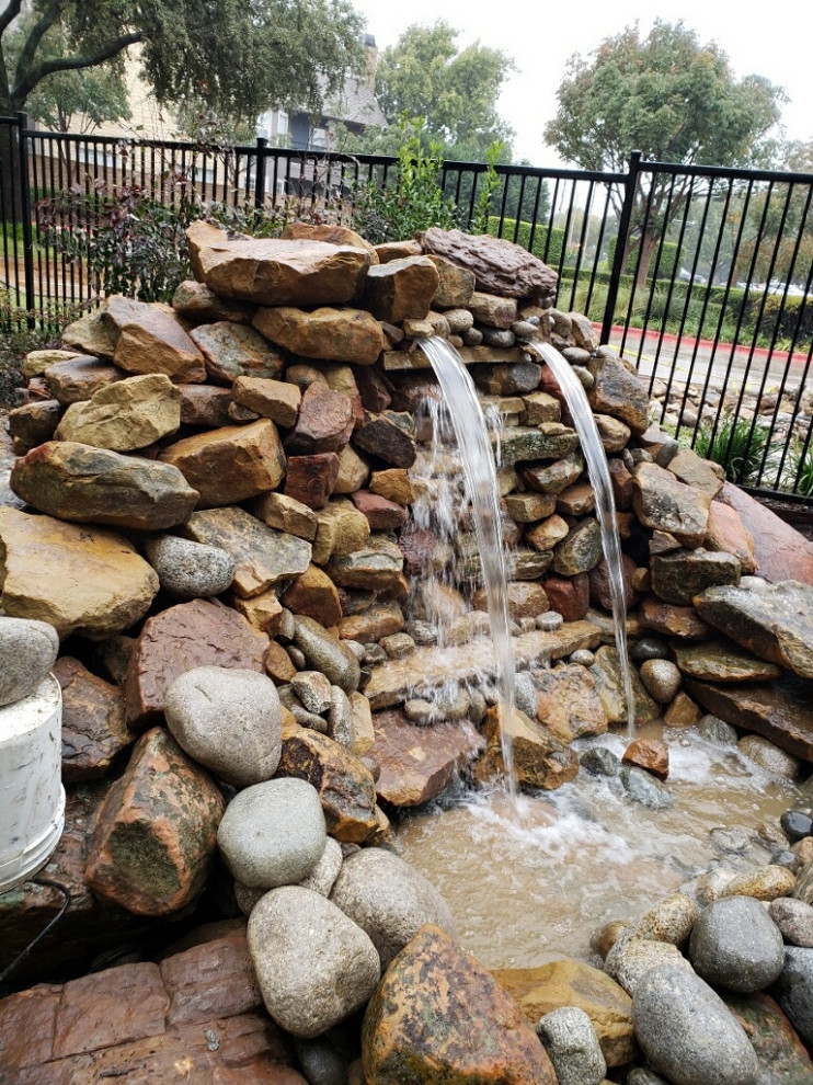 N Henderson Ave Landscape Design