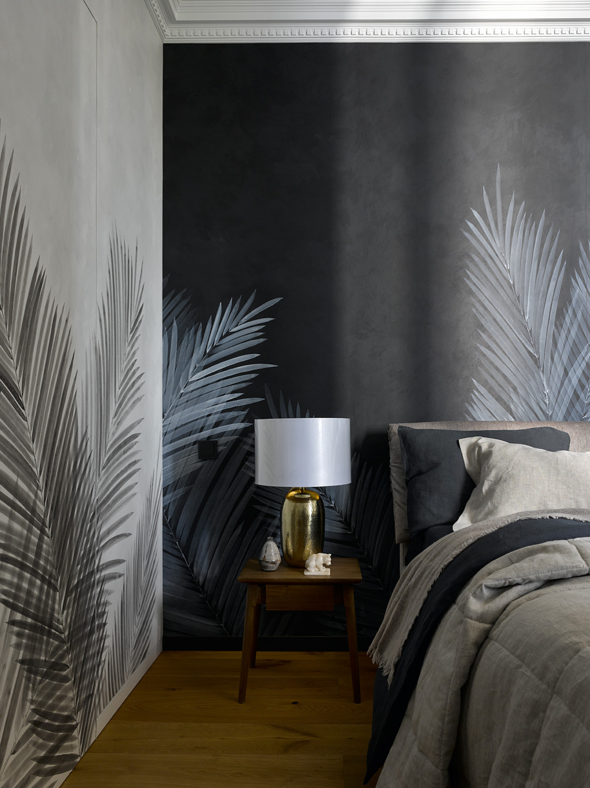 Современный интерьер с элементами индустриального стиля для семьи с двумя детьми