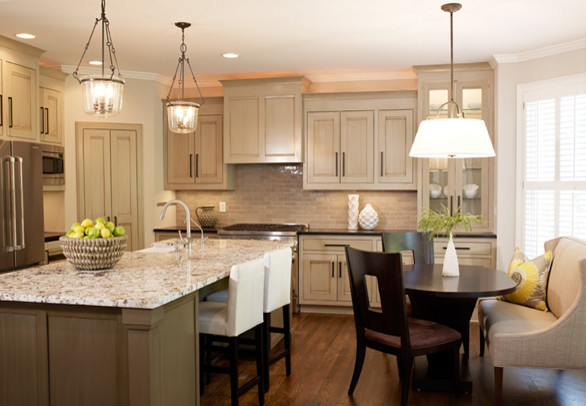 Inspiration for a transitional kitchen remodel in Atlanta