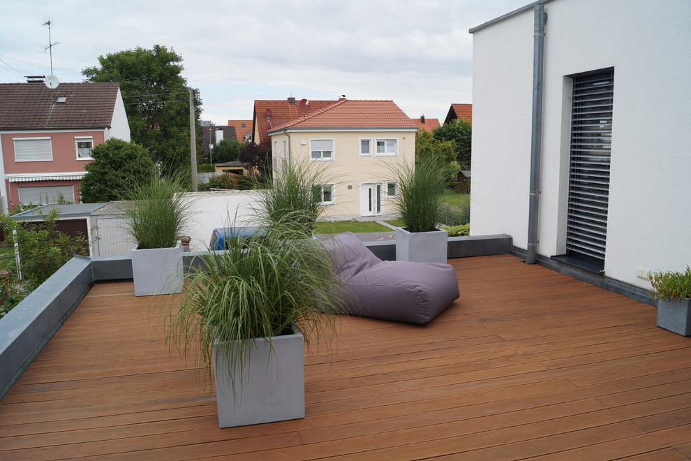 Mittelgroße Moderne Dachterrasse in München