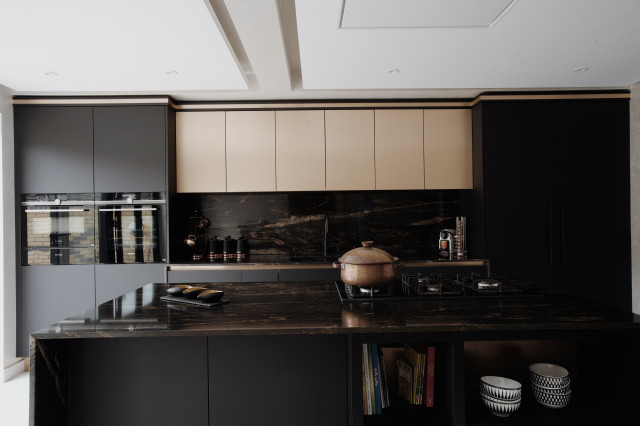 Ilford Elements Kitchen modern-kueche