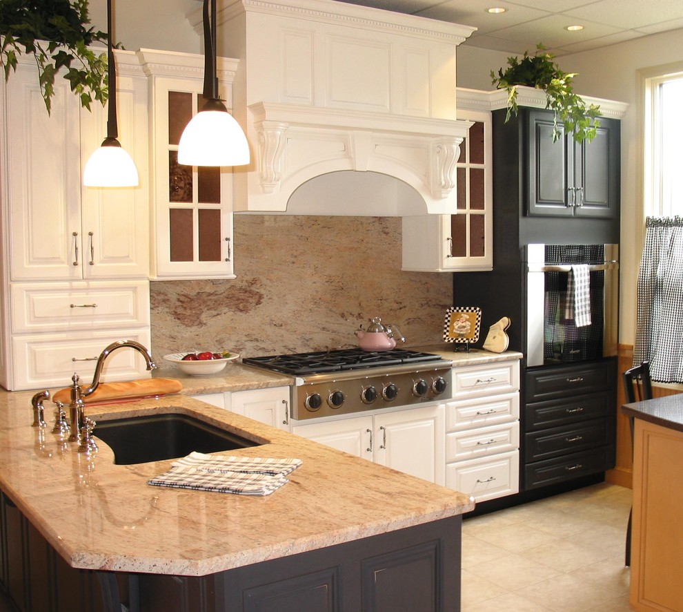 Kitchens - Traditional - Kitchen - New York - by Aaron & Co