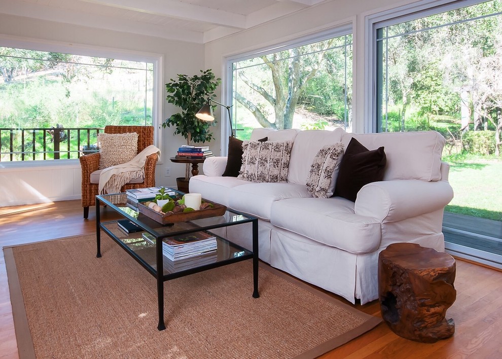 Sidney Ct. Staging