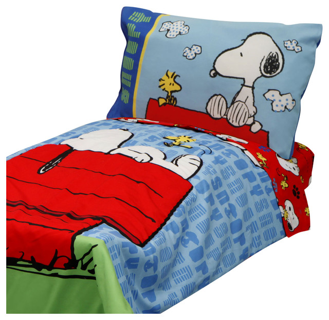 4pc snoopy toddler bedding set peanuts comforter and sheets 4pc snoopy toddler bedding set peanuts comforter and sheets