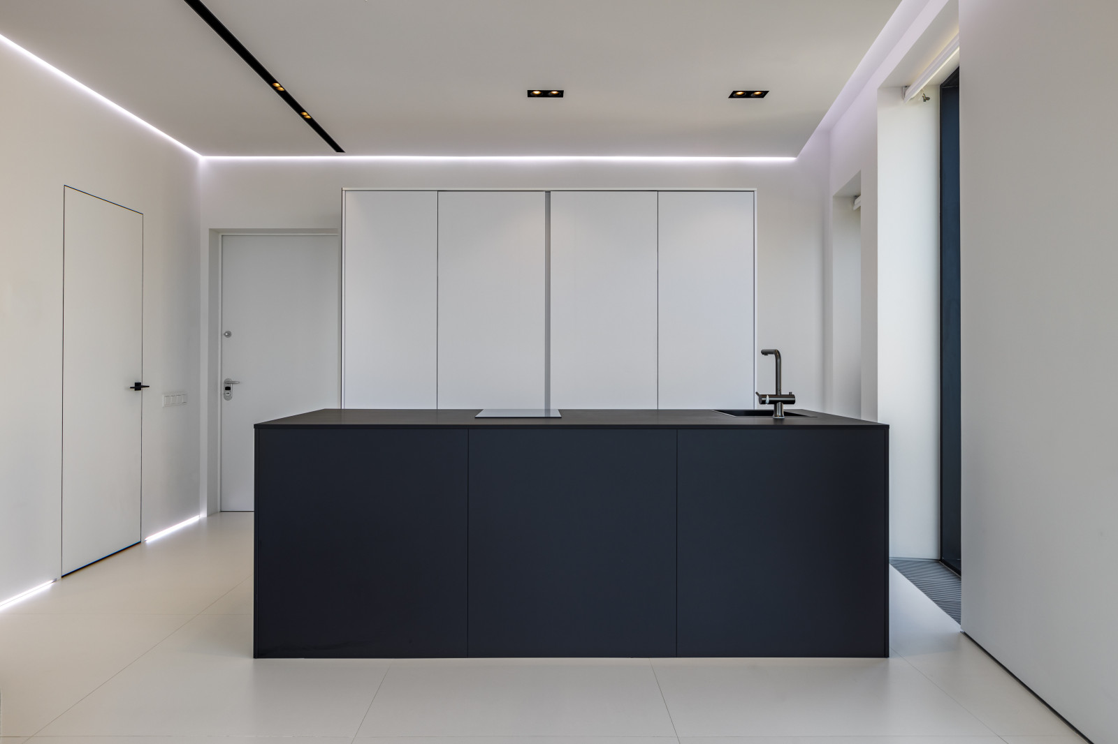 Minimalist privat appartment