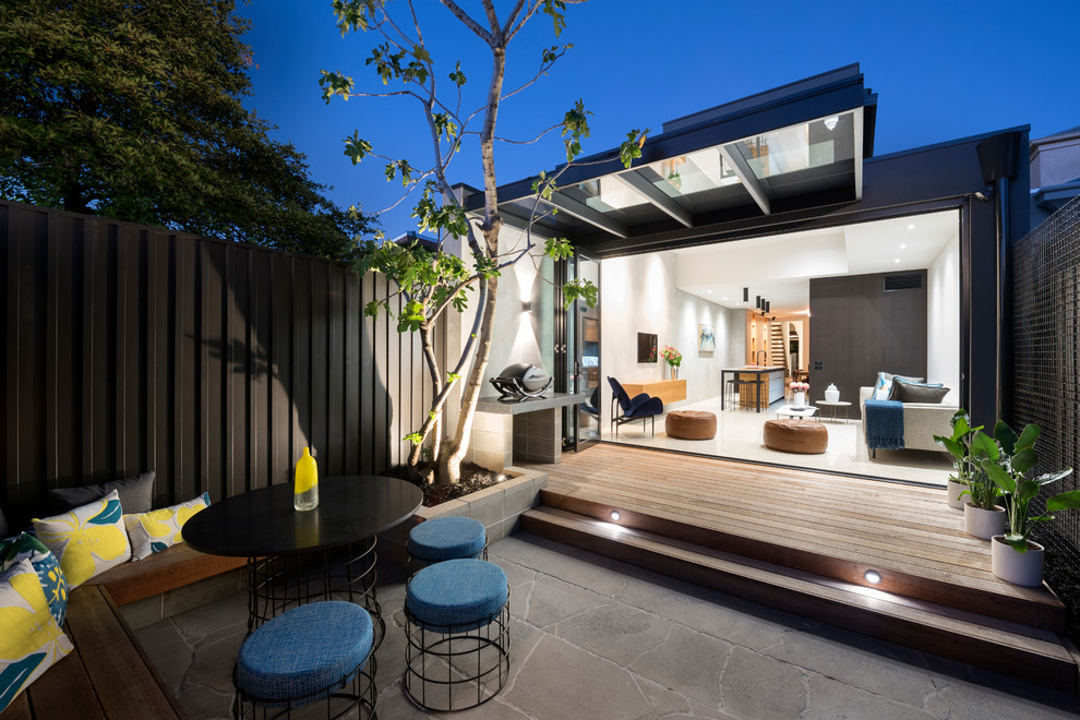 Transitional home design in Melbourne.