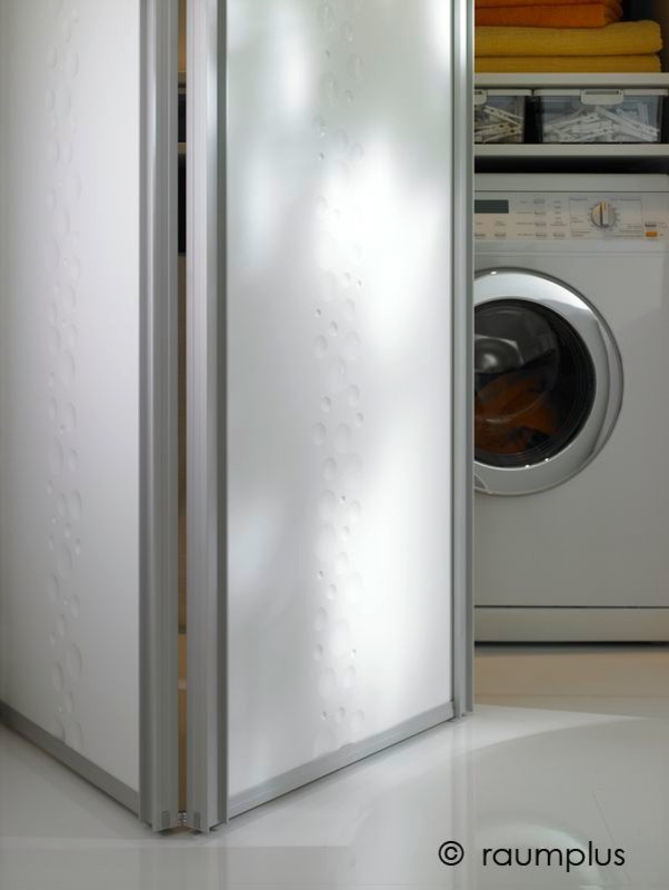 Photo of a contemporary laundry room in Seattle.