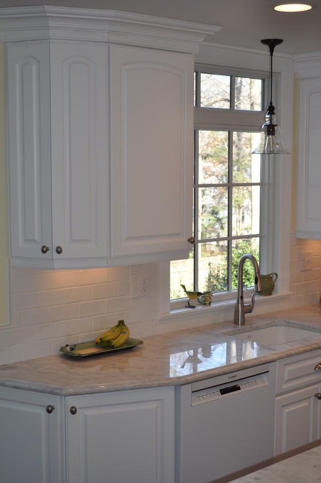 Example of a classic home design design in New York