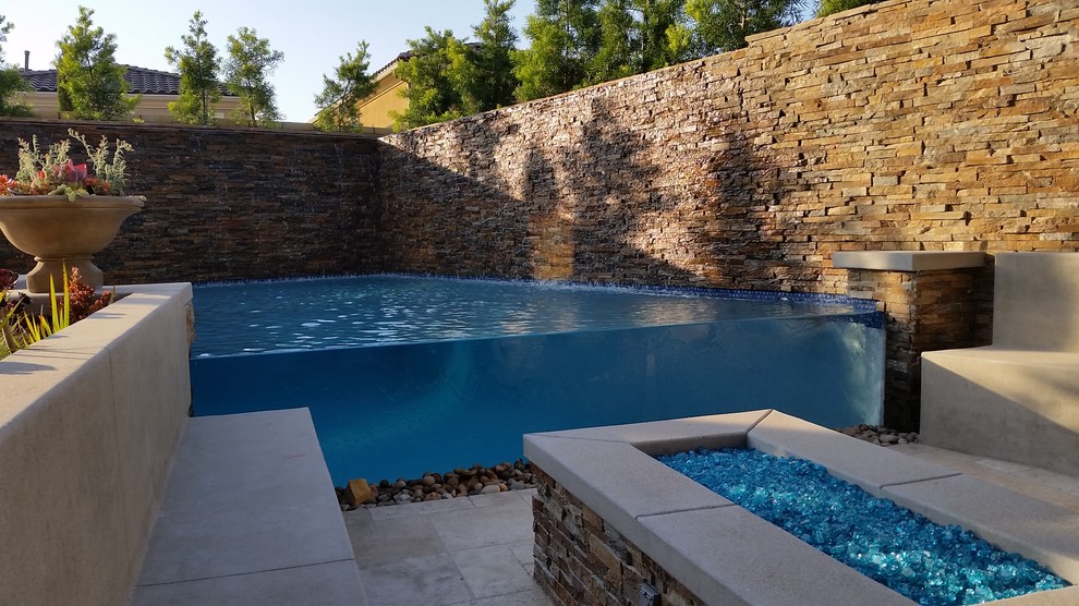 Contemporary pool in Orange County.