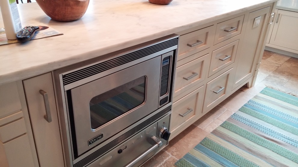 Kitchen - kitchen idea in Birmingham