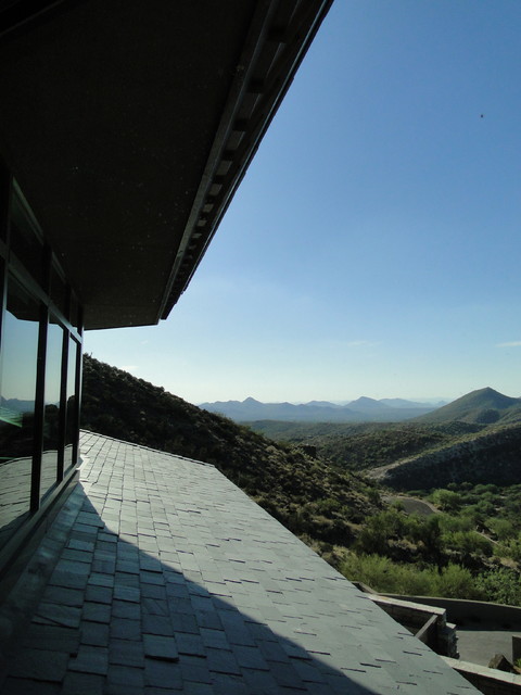 Materials / Details contemporary-house-exterior