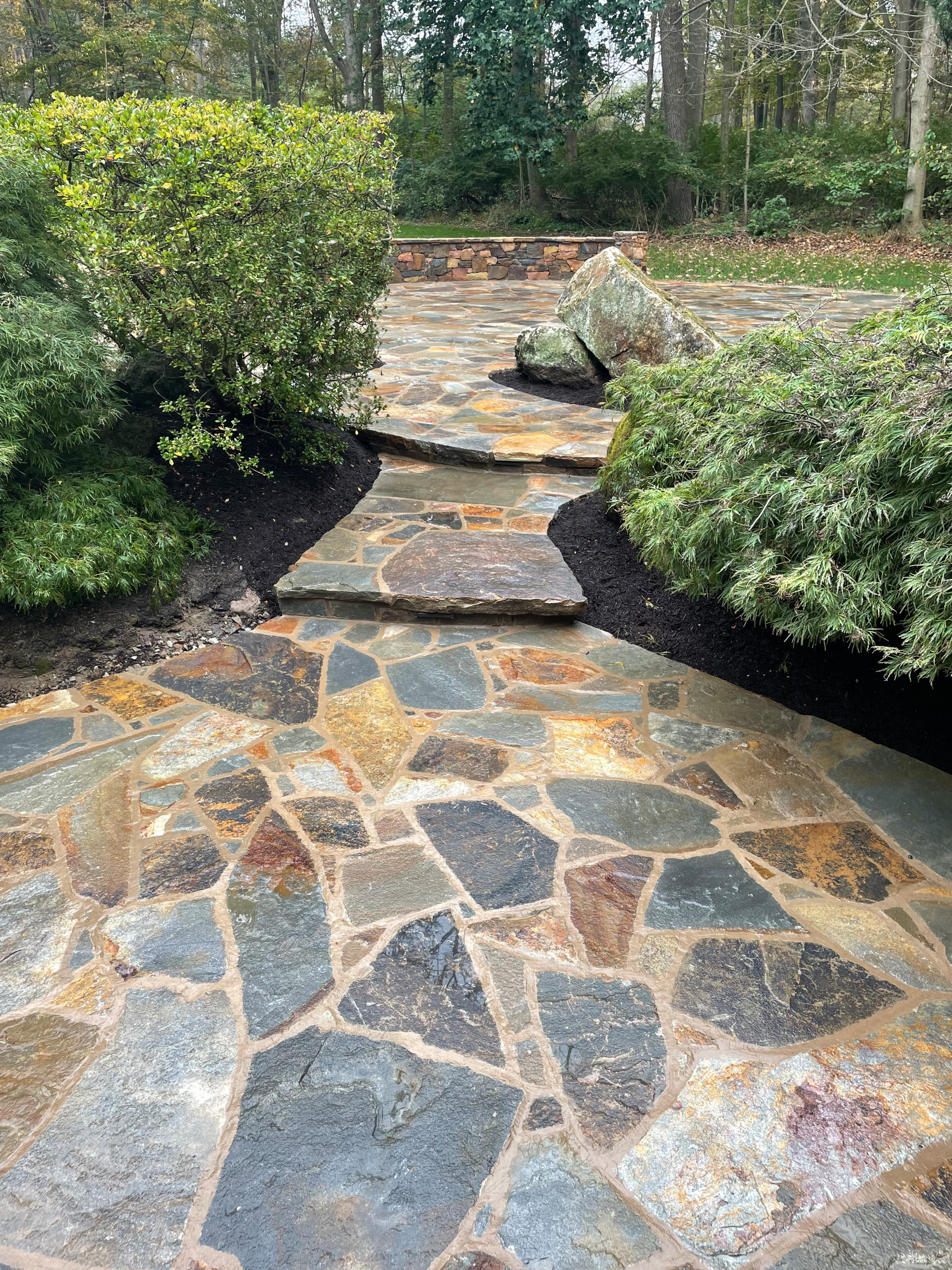 irregular flagstone patio