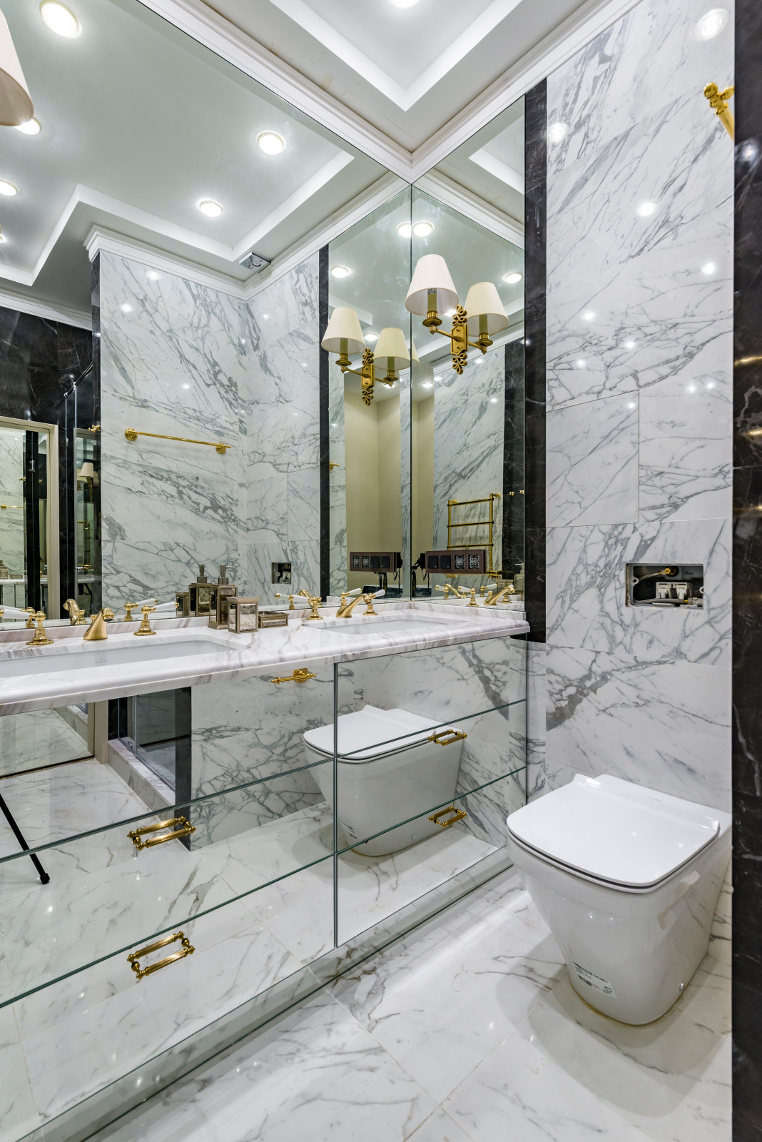 ЖК Актер Гэлакси-2