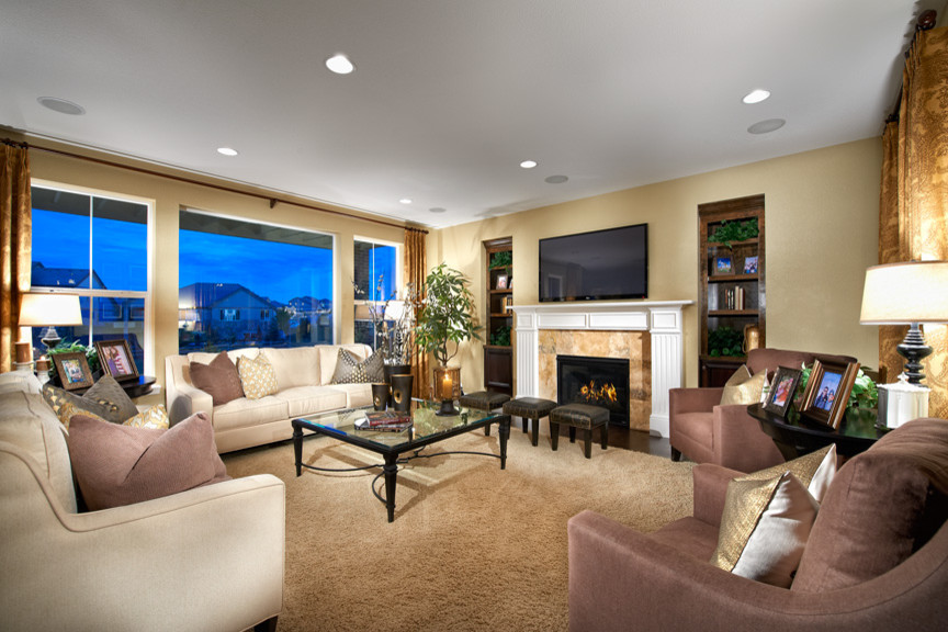Design ideas for a traditional living room in Denver.