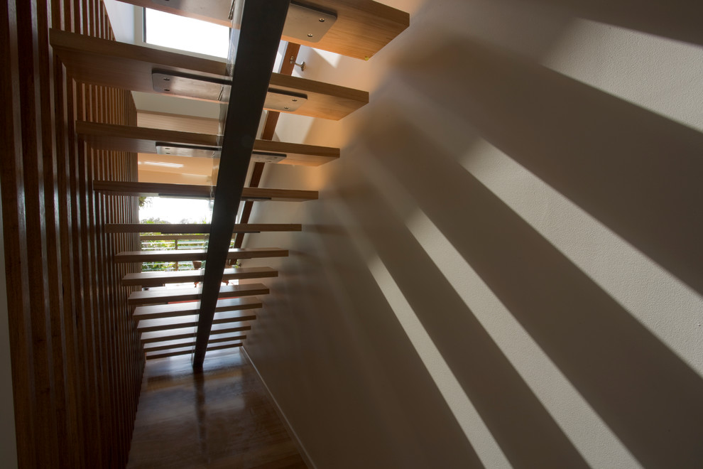 Design ideas for a contemporary staircase in Brisbane.