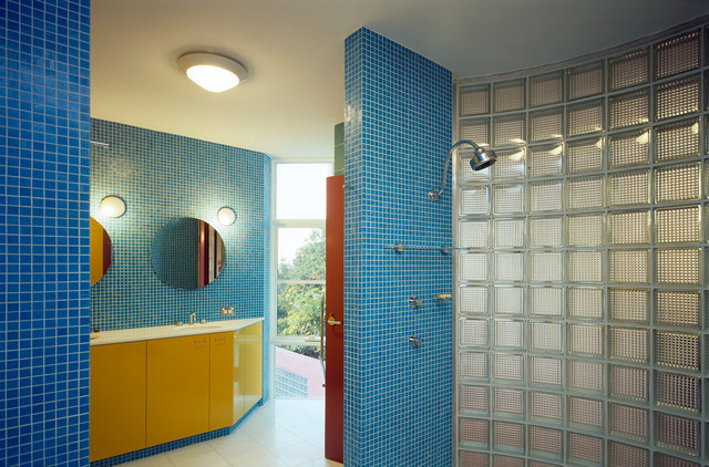 The White House Property Sale contemporary-bathroom