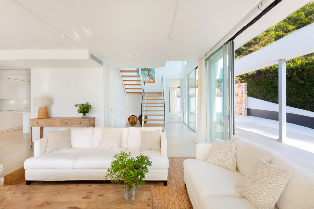 Vivienda UR modern-living-room