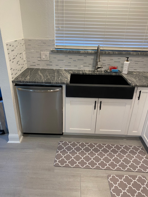 Kitchen Counters in Thunderstorm contemporary-kitchen