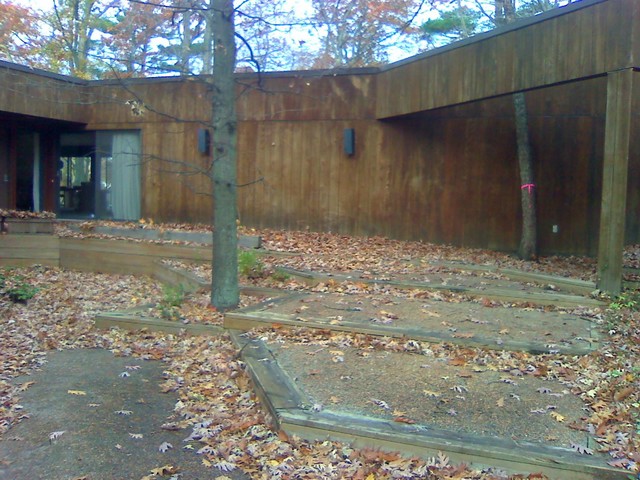 Spring Lake Project modern-garden