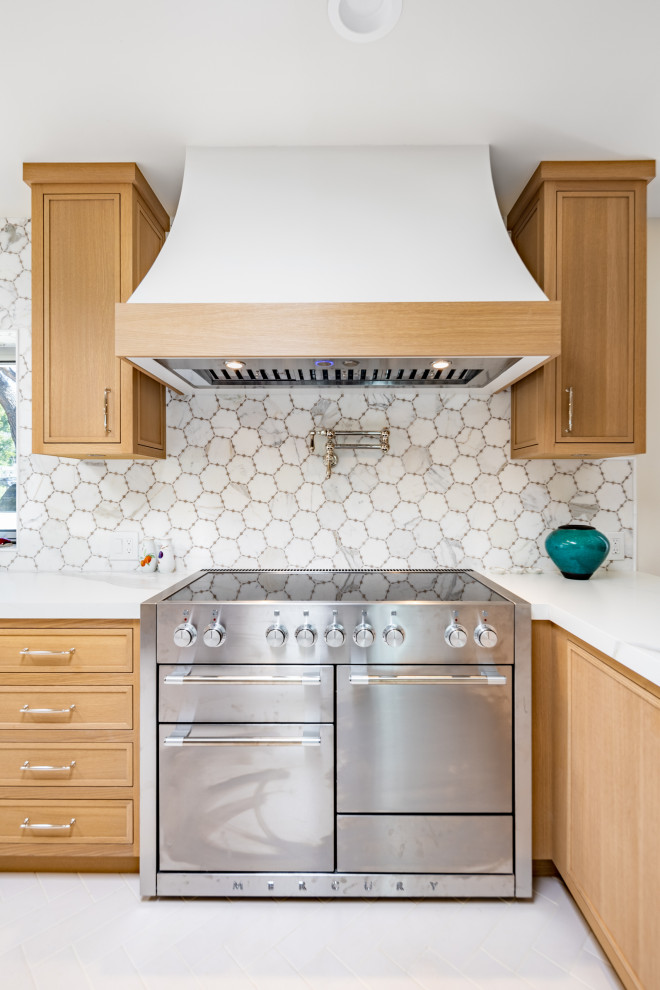 Inspiration for a transitional kitchen remodel in San Diego