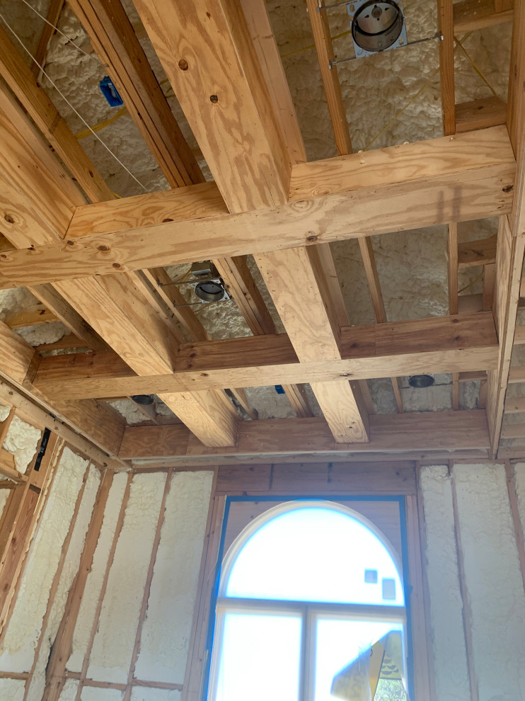 Inspiration for a transitional home design remodel in Austin