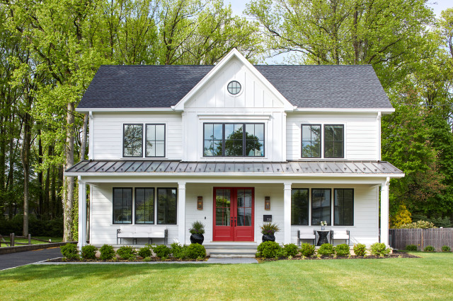 theGoodBuild: Farmhouse Fresh country-exterior