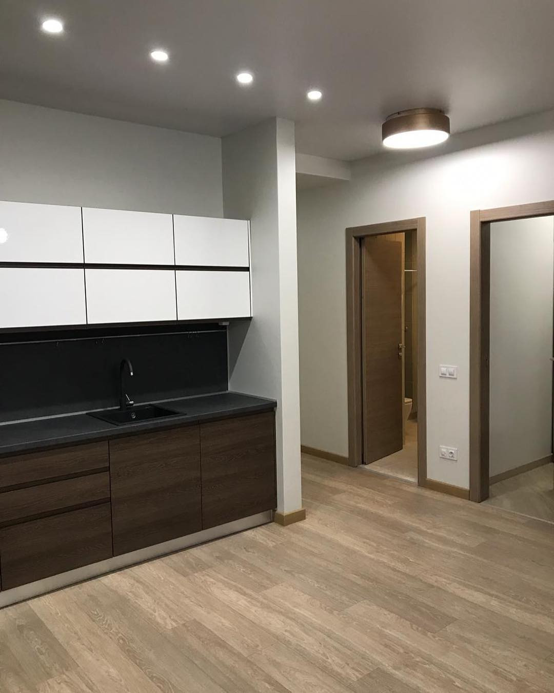 Квартира 105