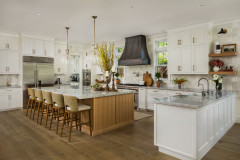 7 Dreamy New White-and-Wood Kitchens