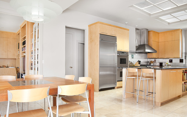 Falling Brook modern-koek