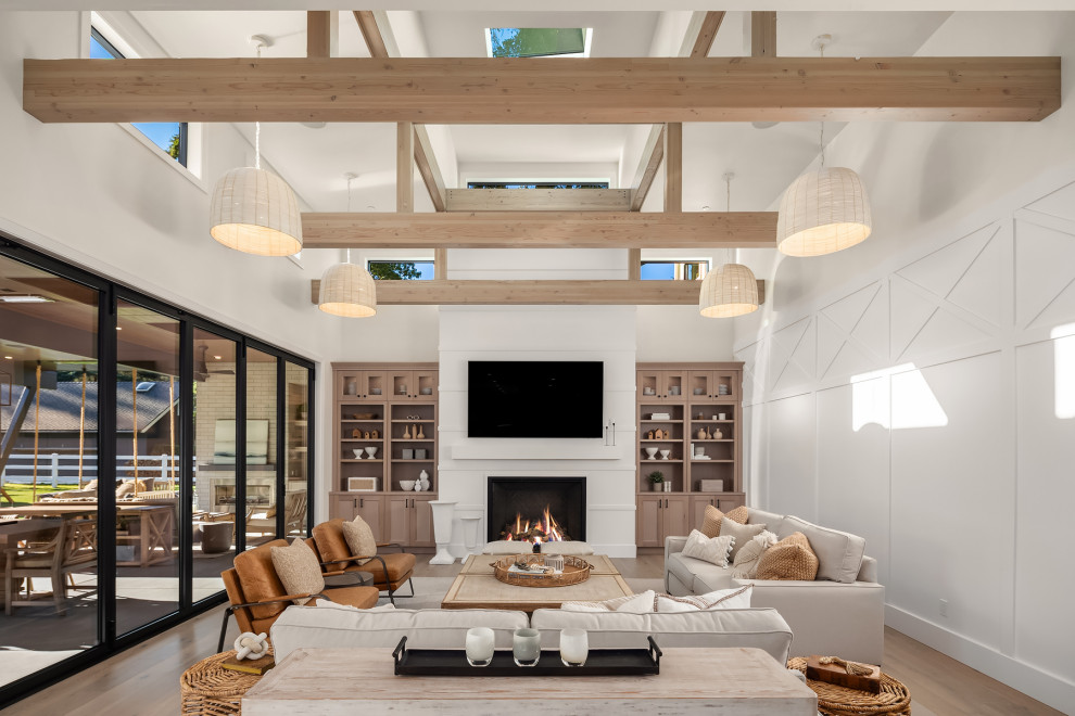 Silver Spurs - Transitional - Living Room - Seattle - by Enfort Homes ...