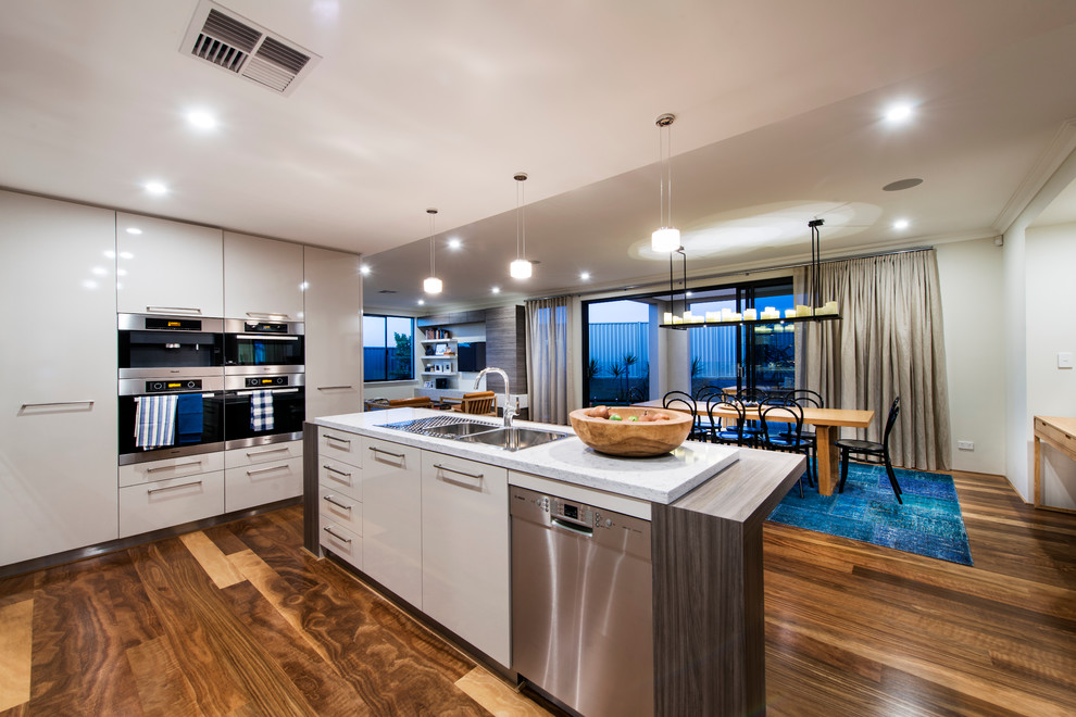 Photo of a contemporary kitchen in Perth.