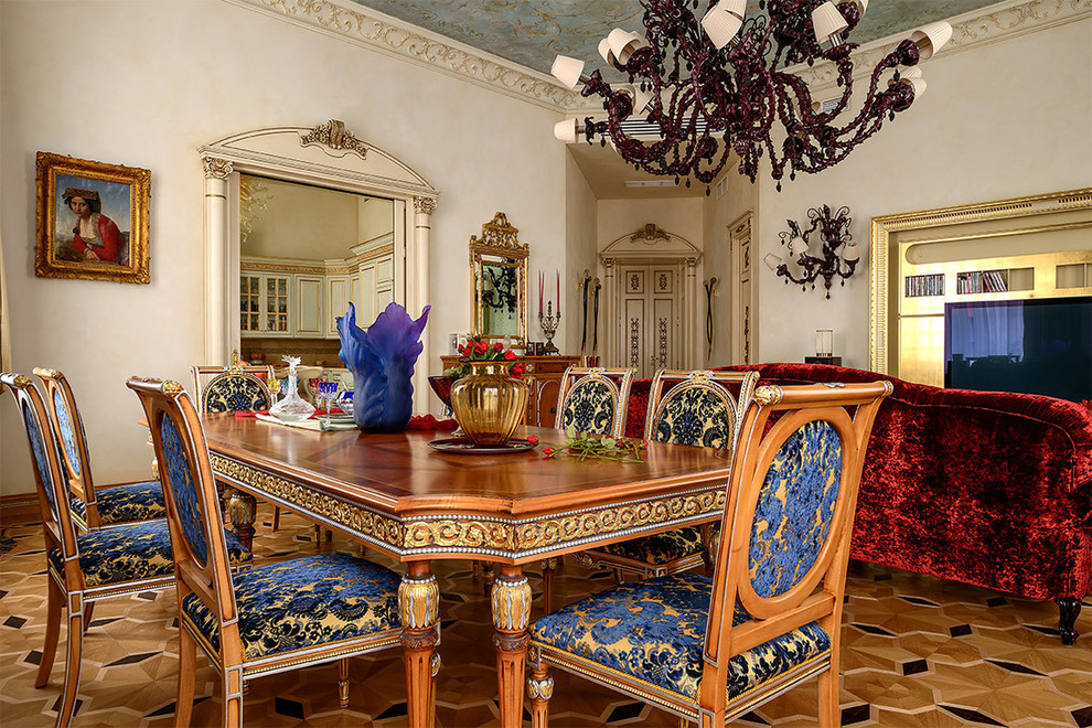 Изысканный классический интерьер дома