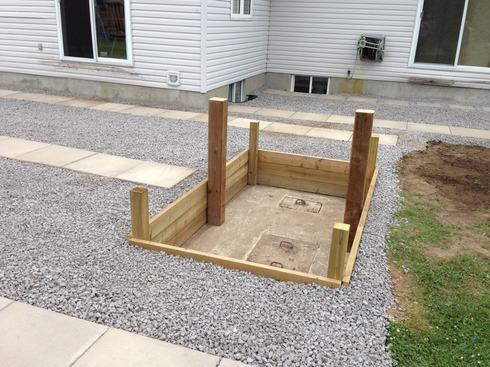 Huge transitional backyard deck photo